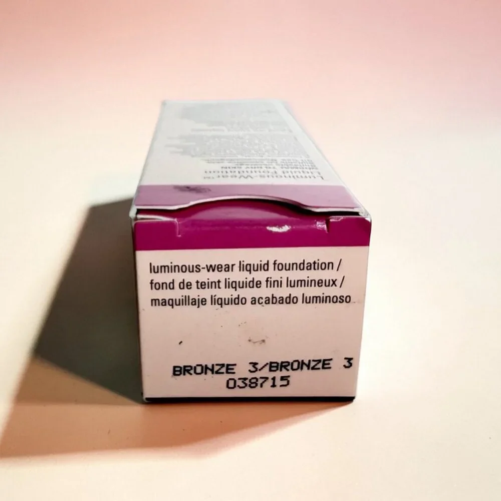 Mary Kay Timewise Luminous Wear Liquid Foundation BRONZE 3 1 fl.oz. - Picture 2 of 3